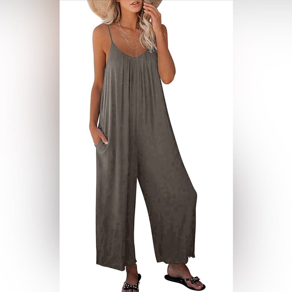 Dokotoo grey sleeveless jumpsuit with pockets.